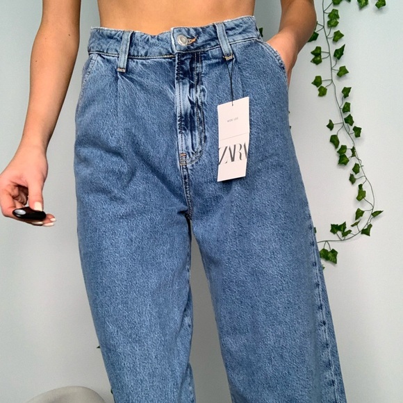 SOLD - Picture 2 of 7